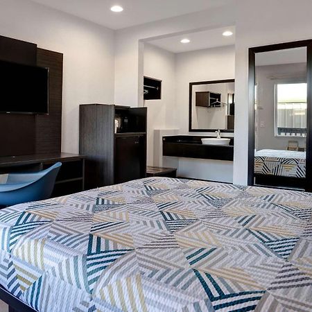 Motel 6-Eureka, Ca Redwood Coast Экстерьер фото