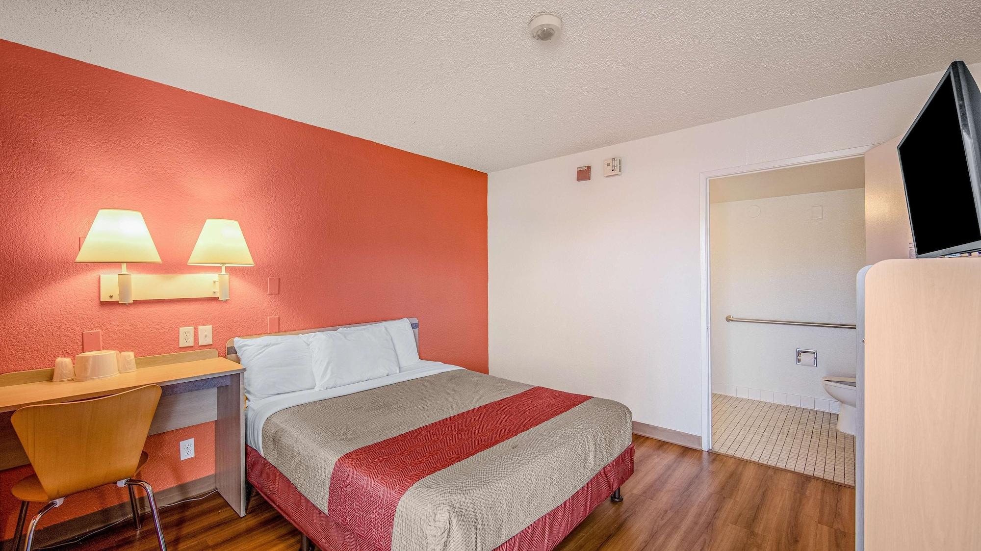 Motel 6-Eureka, Ca Redwood Coast Экстерьер фото