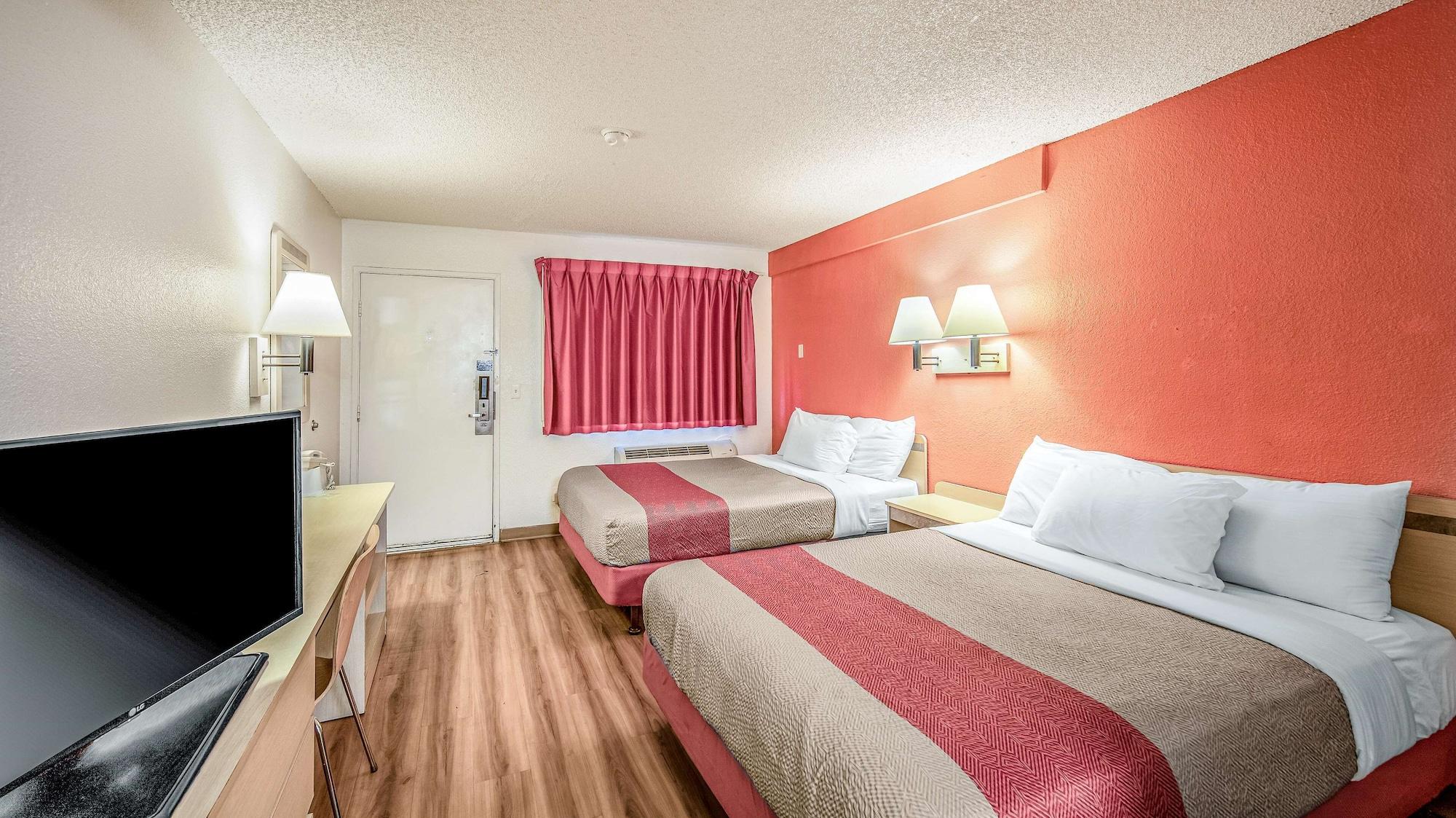 Motel 6-Eureka, Ca Redwood Coast Экстерьер фото
