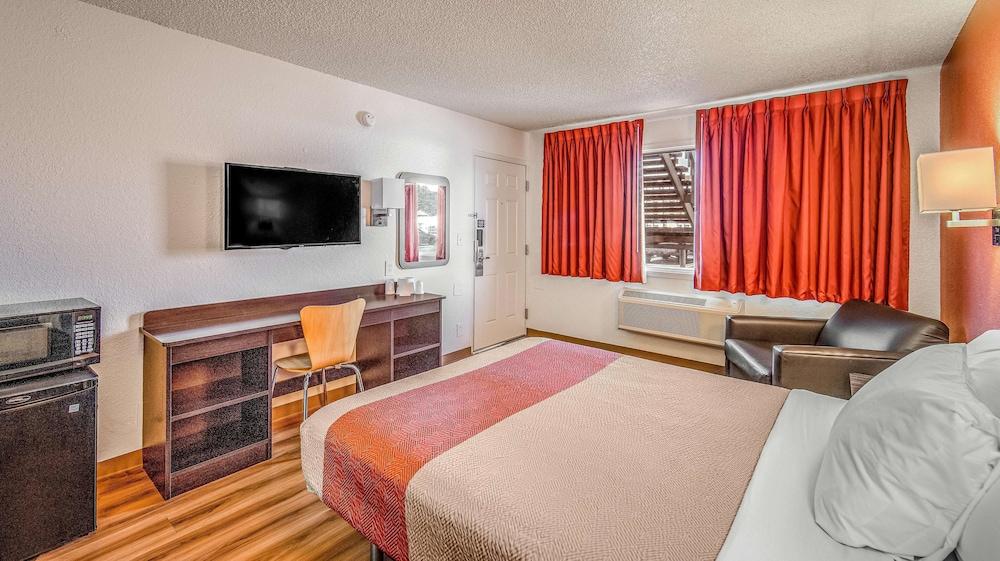 Motel 6-Eureka, Ca Redwood Coast Экстерьер фото
