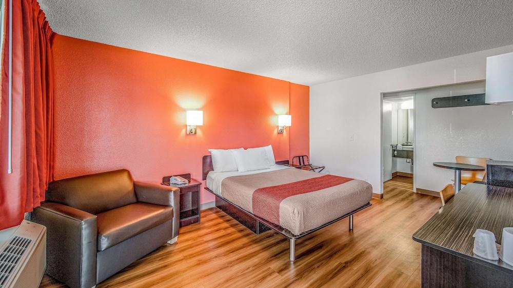 Motel 6-Eureka, Ca Redwood Coast Экстерьер фото