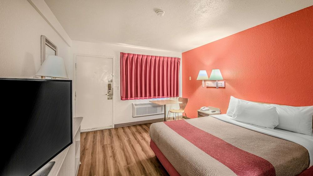 Motel 6-Eureka, Ca Redwood Coast Экстерьер фото